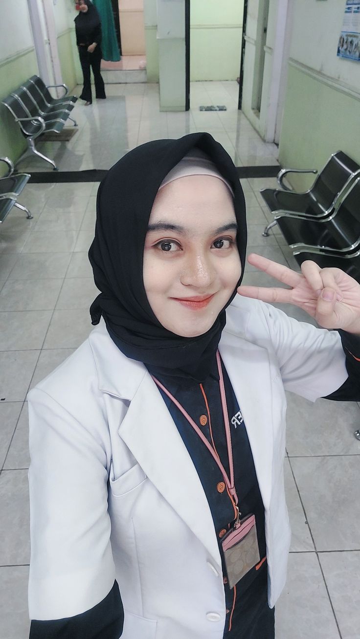 دکتر محدثه محمدی